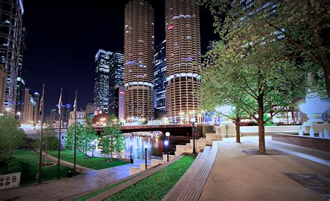 Desktop Wallpapers Chicago City Usa Bridge Night River Skyscrapers