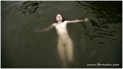 Jennifer Lynn Warren Naked Photos Free Nude Celebrities