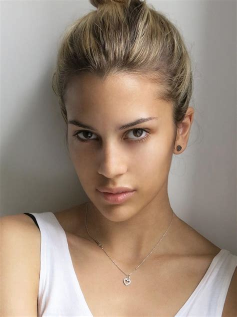 Kenya kinski jones comes from hollywood royalty; Picture of Kenya Kinski Jones