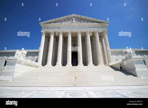 United States Supreme Court Building Washington Dc Usa Stock Photo Alamy