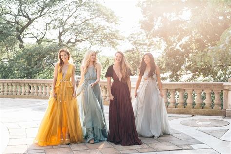 Barefoot Blonde Amber Fillerup Best Friend Shoot In Leanne Marshall Gowns Image 4790146 On