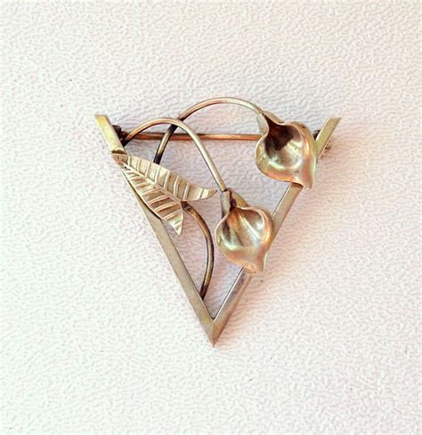 Wwii Victory Pin V For Victory Pin Brooch Calla Lilly Sterling Silver