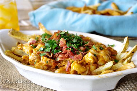 Steak and cheddar mac and cheese recipe pinch of yum. French Dip Mac 'N Cheese Smothered French Fries | Dixie Chik Cooks
