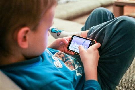 Calmar A Los Niños Con El Móvil O Tablet ¿qué Riesgos Tiene Cognifit