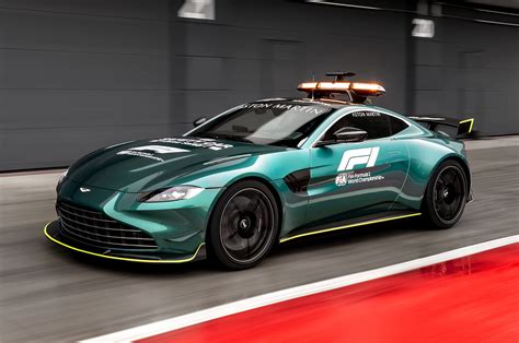 Aston Martin reveals uprated Vantage Formula 1 safety car | Autocar