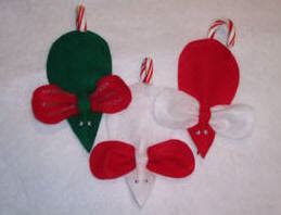 The painting part is really simple too. Candy Cane Mouse Christmas ornament craft pattern