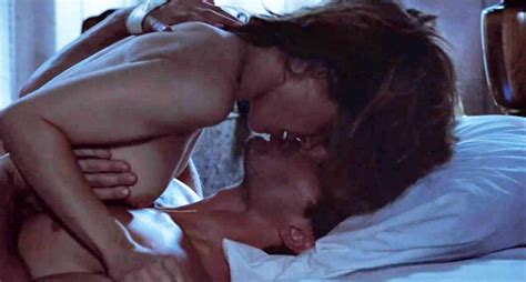 Linda Hamilton Naked Scene From The Terminator Scandalpost
