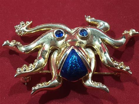 Amazing Blue Enamel And Gold Tone Octopus Brooch With Articulated Body And Tentacles Brooch