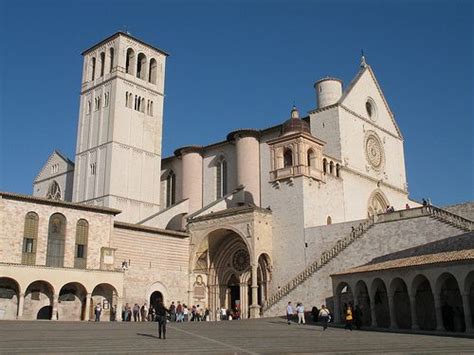 assisi basilica di san francesco umbria travel assisi