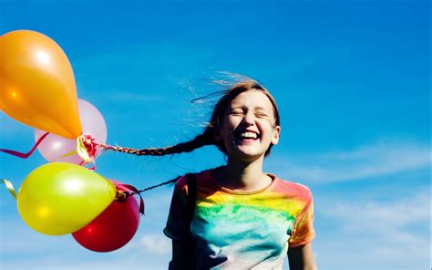 2560x1600 Little Girl Child Mood Balloons Happiness Emotion