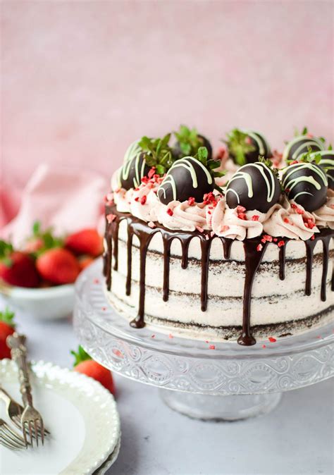 Strawberries Birthday Chocolate Drip Cake Ideas Chocolate Drip Cake