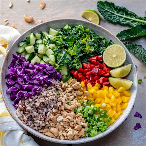 It's a healthy salad that tastes so decadent! Vegan Thai Rice Salad - Recipe Video | Blondelish.com