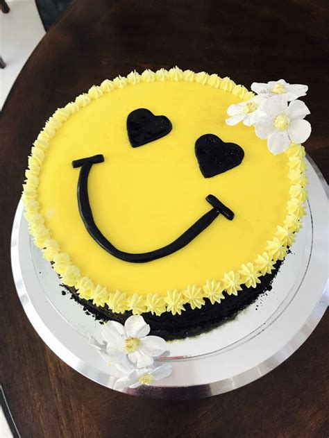 Emoji Cake