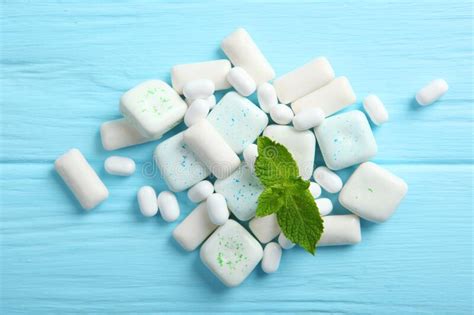Mint Chewing Gum And Mint On The Table Fresh Breath Oral Care Stock