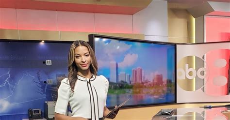 The Crafty Reporter Constance Jones Behind The Scenes At Wric Tv Abc 8