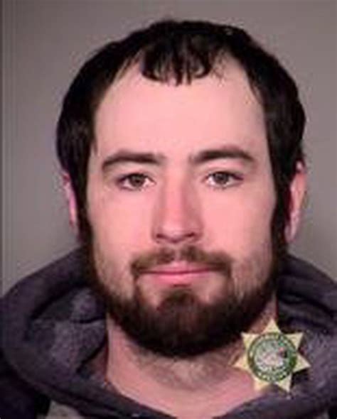 Portland Police Nab Sex Offender Sought For Violating Parole At Se Portland Fred Meyer