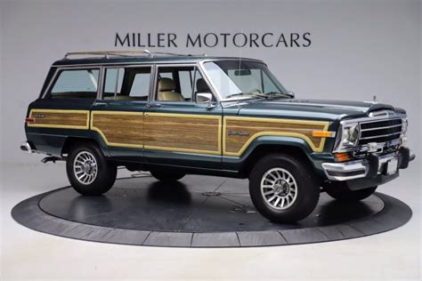 5 Cool Jeep Wagoneers Currently For Sale On Autotrader Autotrader