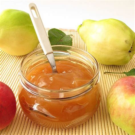 Si realmente quieres aprender cómo hacer membrillo en dulce no será realmente difícil, de hecho tenemos una receta. Mermelada de Membrillo y Manzana Te enseñamos a cocinar ...
