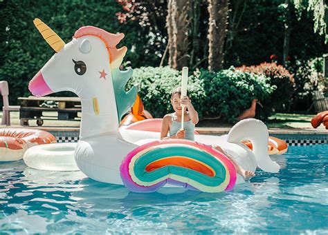 20 Pool Party Ideas For Your Kids Birthday Party Purewow