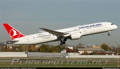Tc Llv Turkish Airlines Boeing Dreamliner Photo By Aviaspotteruz