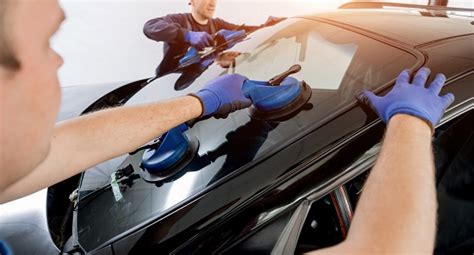 Car Windshield Replacement A Complete Guide Ais Windshield Experts