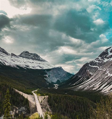 The 5 Best Places To Stop And Take Pictures On The Icefields Parkway