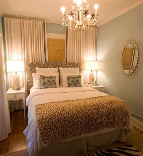 A cabbage white bedroom idea 7. The Best Interior Paint Colors for Small Bedrooms - Jerry ...