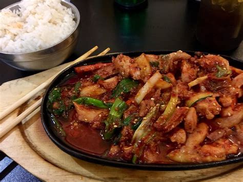 Bring home delicious korean flavors with succulent chicken that is marinated in an authentic bulgogi sauce and grilled to perfection. Chicken Bulgogi - Picture of Seoul Garden, San Antonio ...