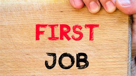 3 Things To Know About Your First Job After College