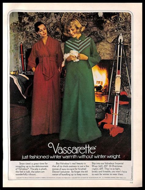 1976 Vassarette Womens Underwear Vintage Print Ad Green Red Wrap