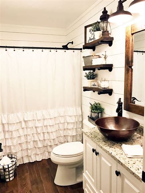 15 Best Shiplap Wall Bathroom Design Ideas Farmhouse Bathroom Decor