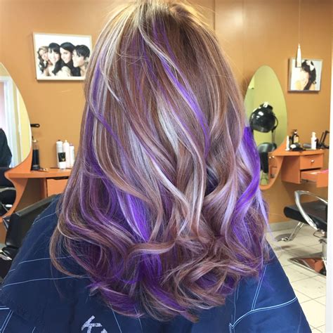 Black hair with purple hues highlights has had its ups and downs, yet, today, it seems to be the hottest trend ever. Pravana purple highlights … | Purple hair streaks, Cool ...