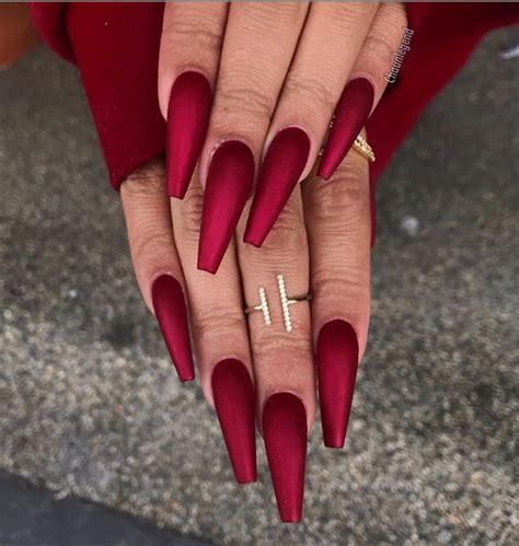 30 Natural Matte Coffin Nails Design With Different Colors ... There are so many different ombre 15 gorgeous ombré nail colors and ideas for your trendiest manicure yet.