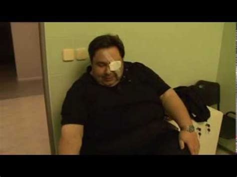 Za to se podle webu xtv.cz dočkal od vedení xtv trestního oznámení. Operace očí - Luboš Xaver Veselý - YouTube