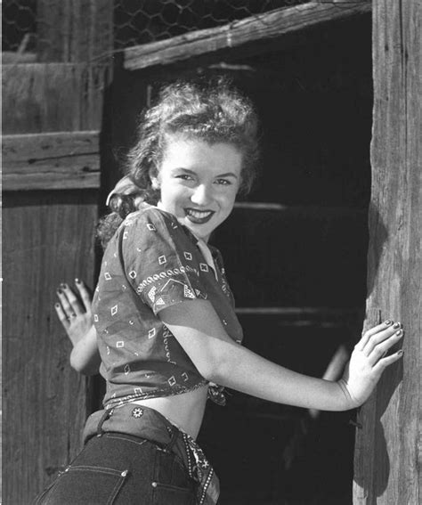 Andre De Dienes Norma Jeane On The Ranch Oversized Vintage Print At