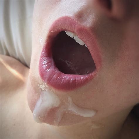 Sexy Mouth Cum Hot Sex Picture
