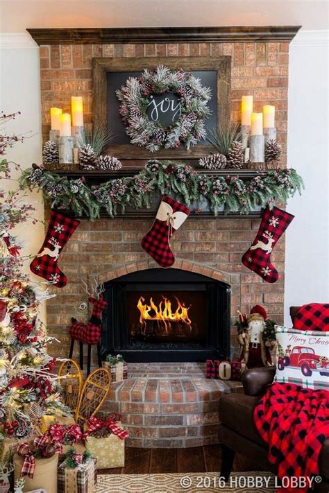 Love This Christmas Wreath Above The Mantel And Fireplace Love The Joy