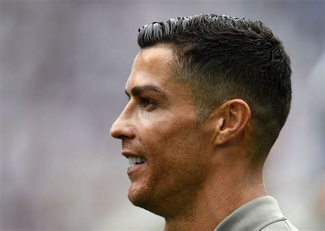 50 cristiano ronaldo hairstyles to wear yourself men hairstyles. Cristiano Ronaldo Hairstyle 2019 Juventus