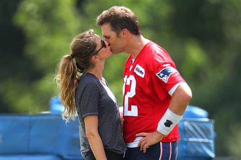 tom brady says he s never quit on anything amid divorce rumors noti group
