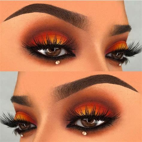 Pin By Mantasha7059 On Eye Make Up Orange Eye Makeup Dark Eye Makeup