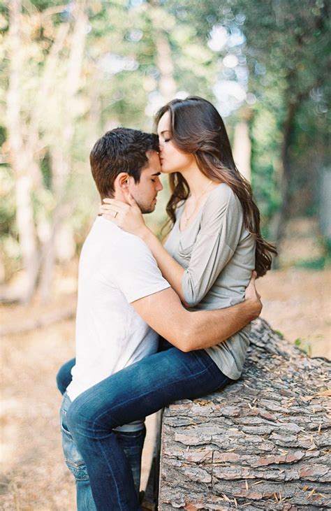 25 Best Ideas About Couple Photography On Pinterest Engagement Shoots Couple Photoshoot