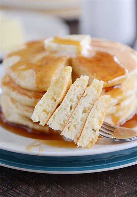 Perfect Fluffy Sour Cream Pancakes Receita