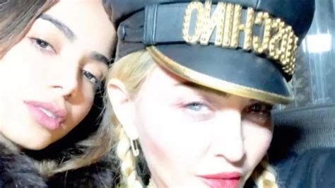 A celebration of madonna's legacy through her most personal songs and interviews. Anitta participa de novo disco de Madonna - Tudo Pop