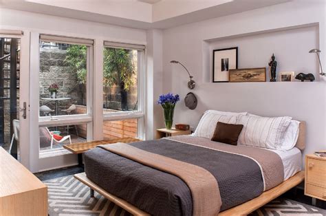 Whether you want to cure insomnia or just rest a little easier, sometimes the best solution is to these bedrooms would allow you to do just that with everything perfectly in its place. 20 Ideal Small Master Bedroom Ideas