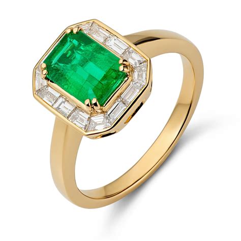 18ct Yellow Gold Emerald And Baguette Diamond Ring Pravins