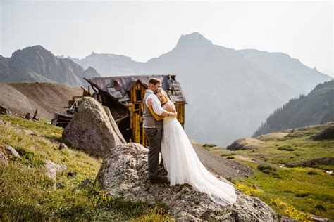 Colorado Elopement Packages All Inclusive Guide 2020 Vows And Peaks