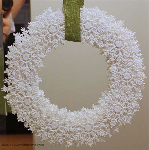 Snowflake Wreath Holiday Diy Projects Diy Holiday Holiday Wreaths