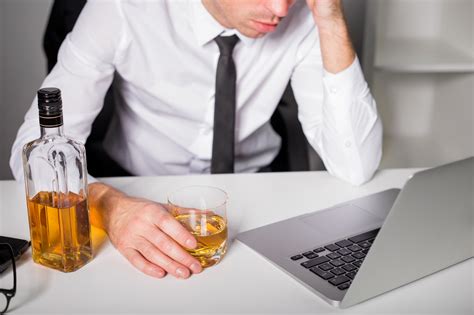 Alcoholism Vs Alcohol Abuse Whats The Difference Laptrinhx News