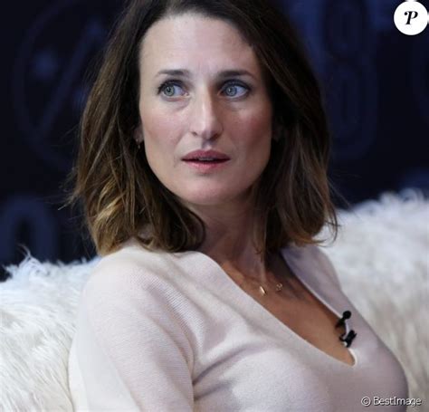 We catch up with the star of the hit french show. Camille Cottin aînée "pas très rock'n'roll" face à ses ...