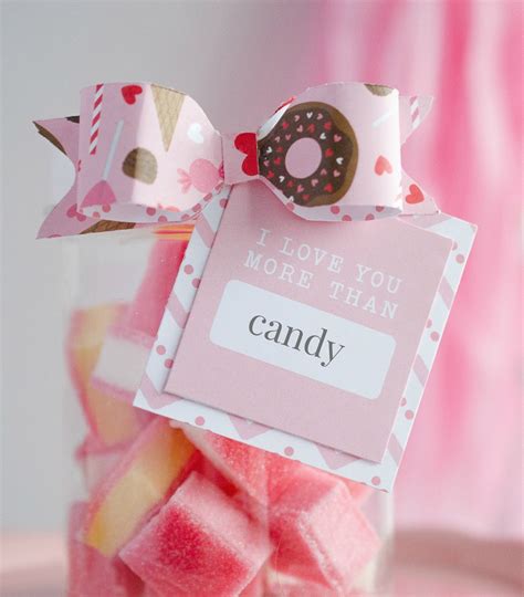 Valentine gifts are perfect for weddings, anniversaries , and special events. Sweet Valentine Gift Ideas - Eighteen25